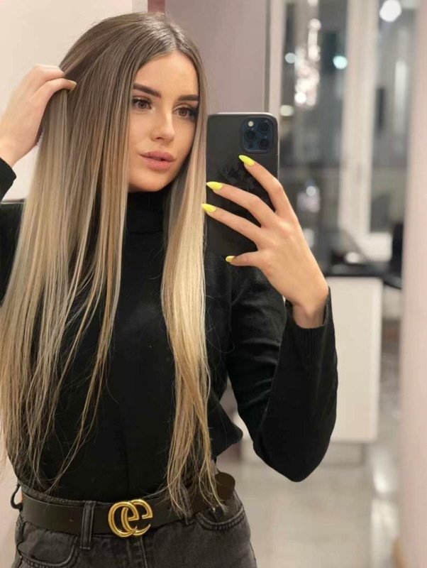 Kamila Available in LA